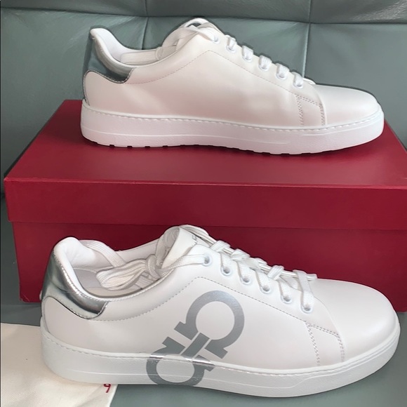 Salvatore Ferragamo Shoes - Salvatore Ferragamo GANCINI LEATHER SNEAKER